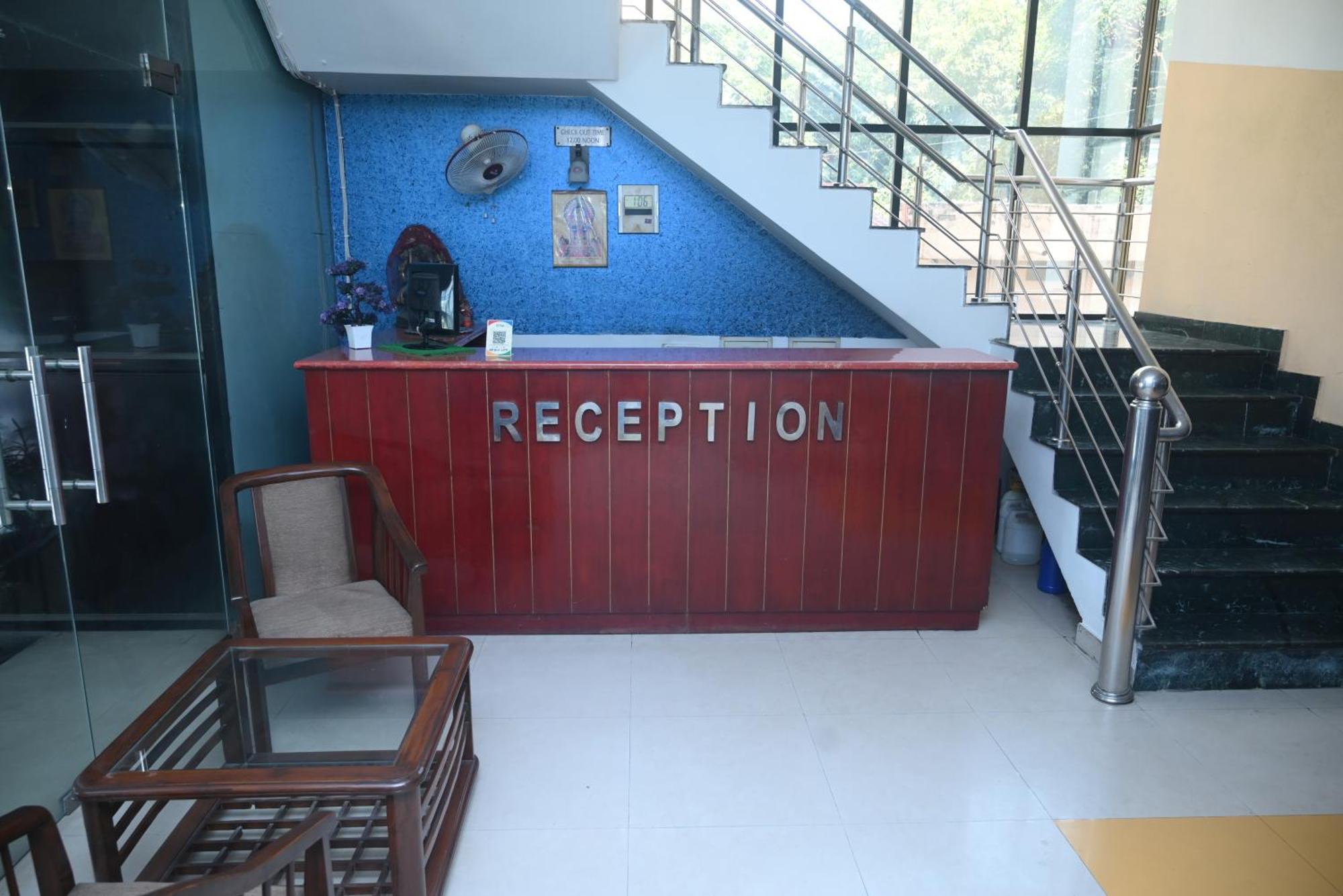 Hotel Surya Plaza Kotdwara Экстерьер фото
